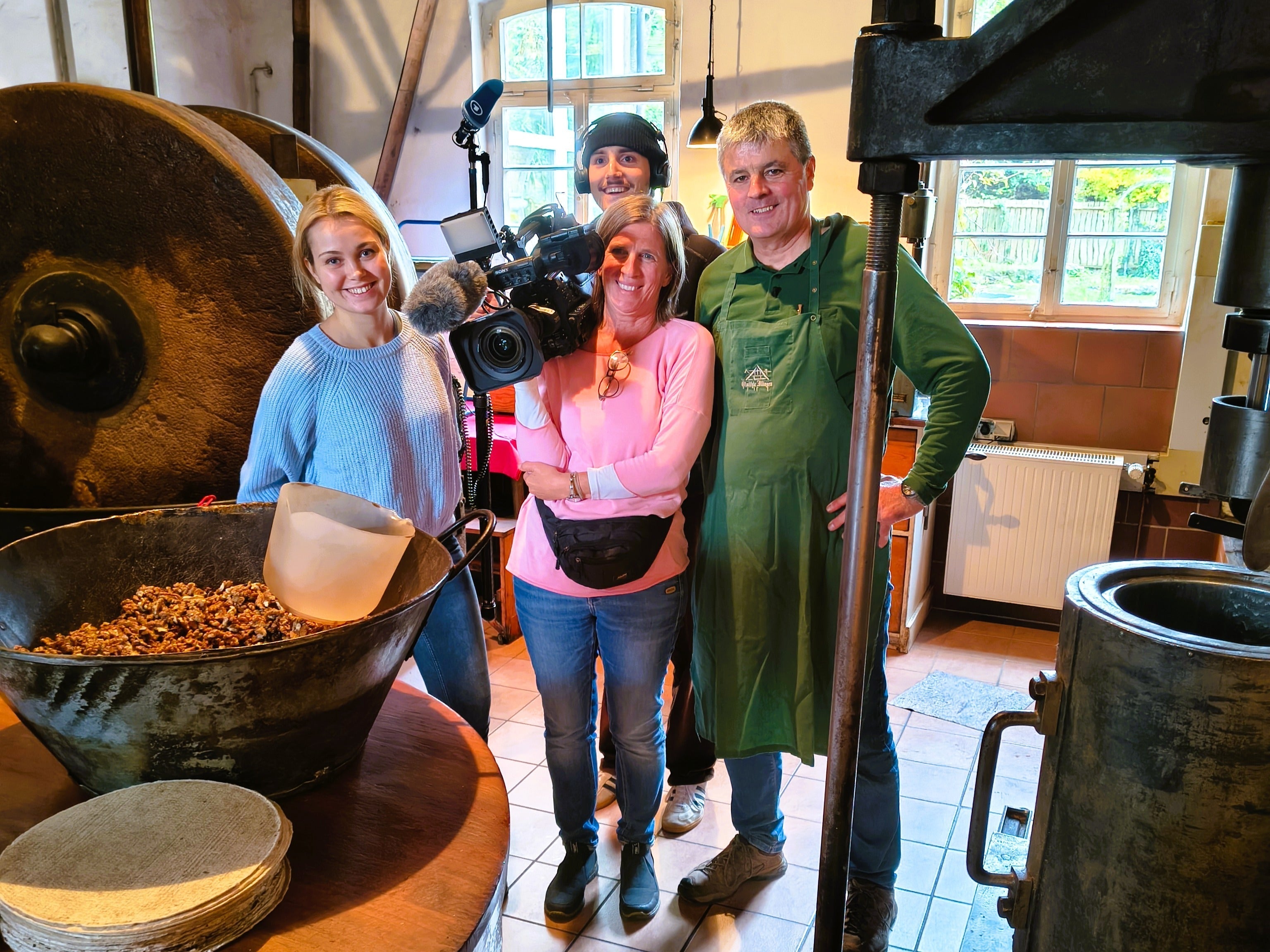 „SWR“-Dreharbeiten in unserer Ölmühle